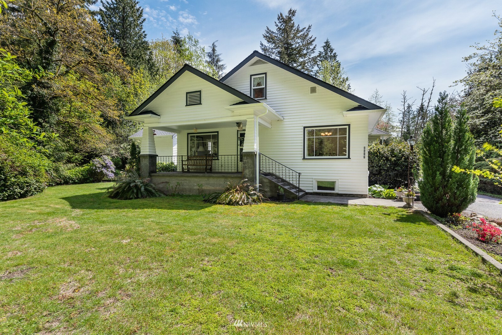 Property Photo:  8632 Lakewood Road  WA 98292 