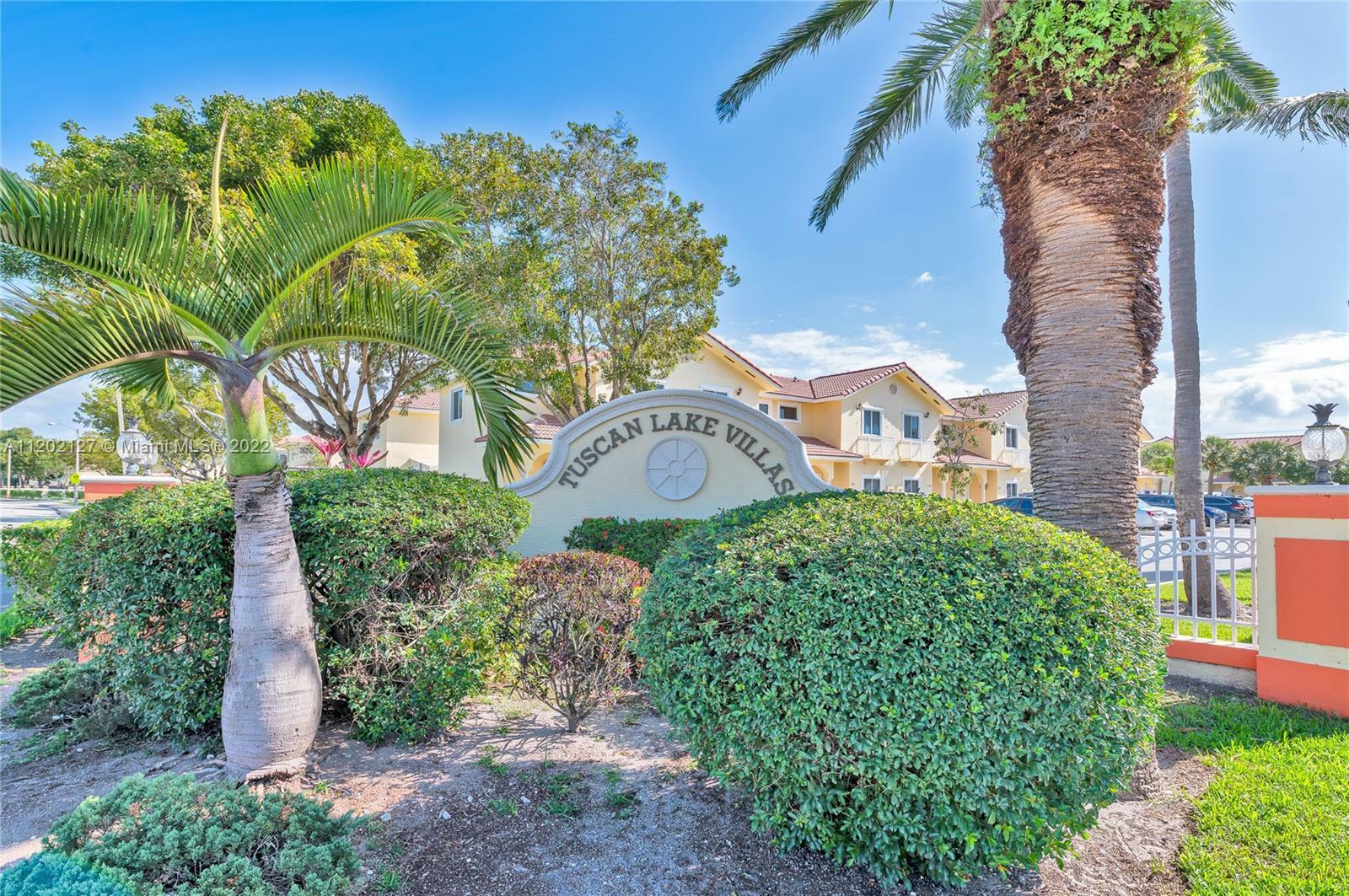 Property Photo: 7462 NW 178th Ter 7462 FL 33015