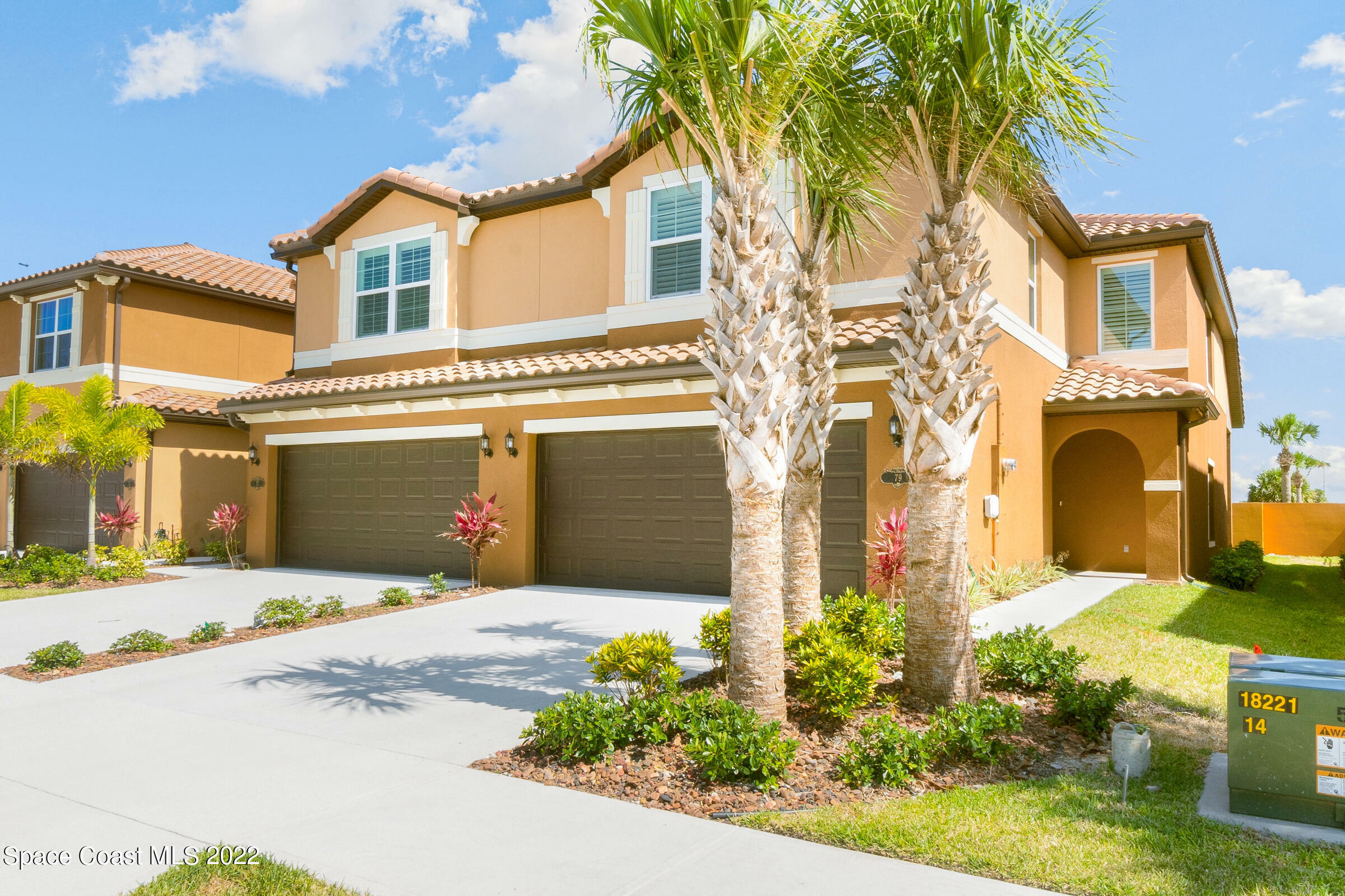 Property Photo:  79 Montecito Drive  FL 32937 