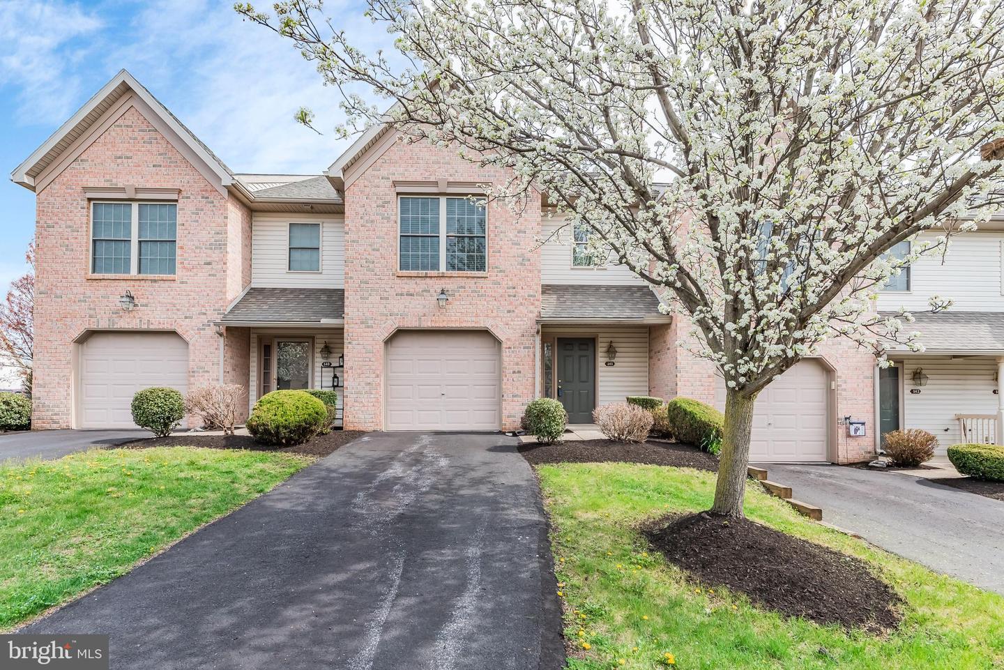 Property Photo: 141 Melbourne Lane PA 17055