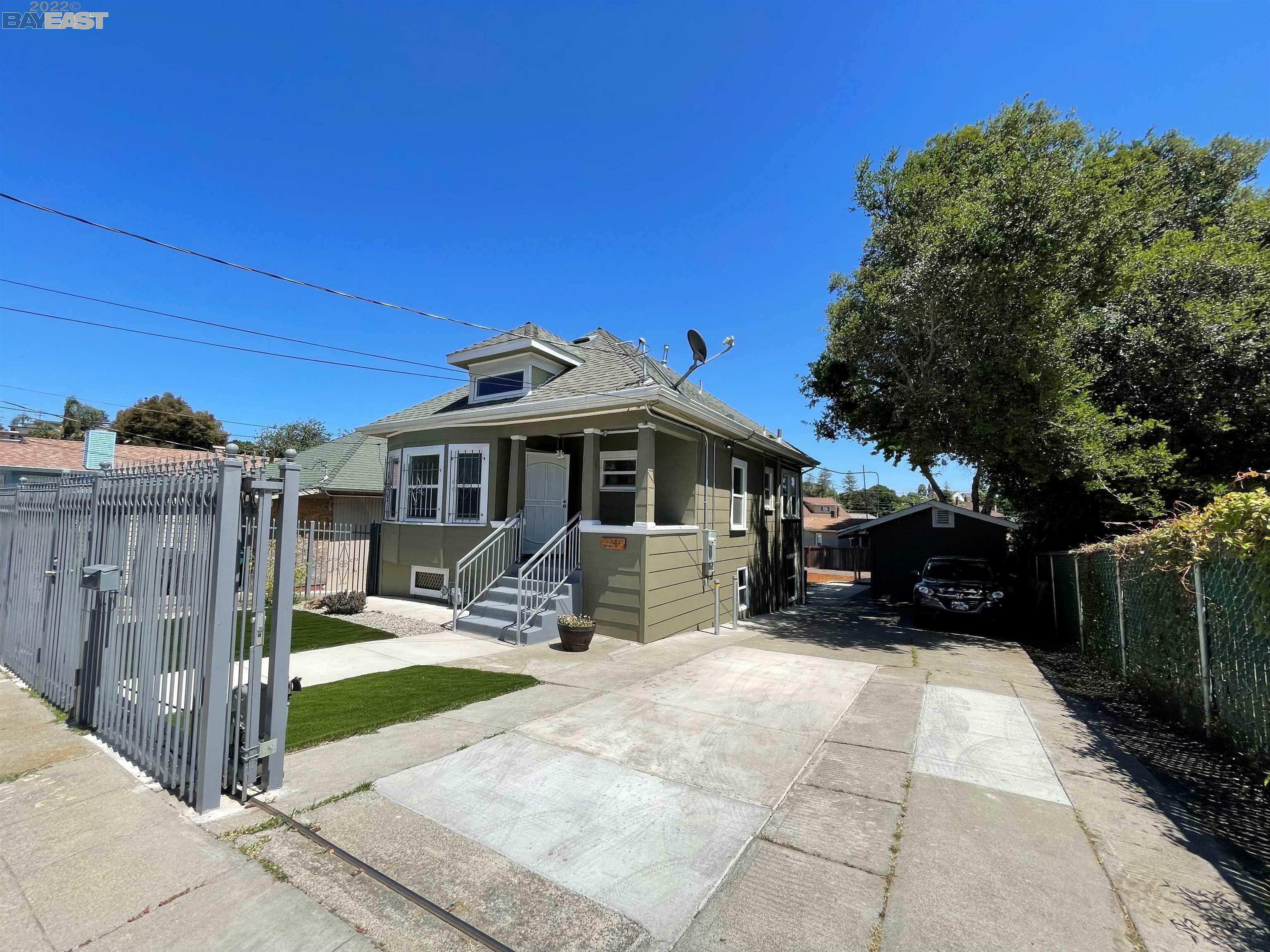 Property Photo:  2244 48th Ave  CA 94601 