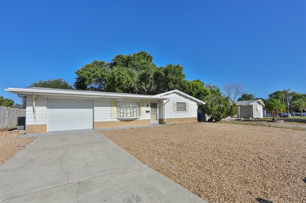 Property Photo:  3643 Winder Drive  FL 34691 