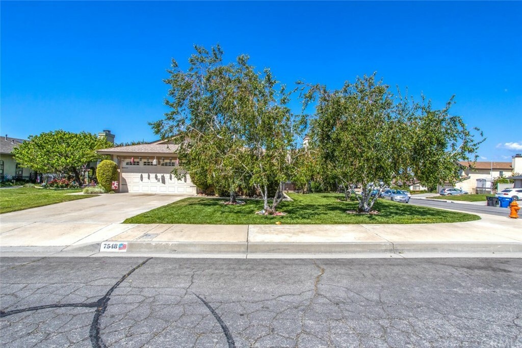 Property Photo: 7548 Orange Street CA 92346