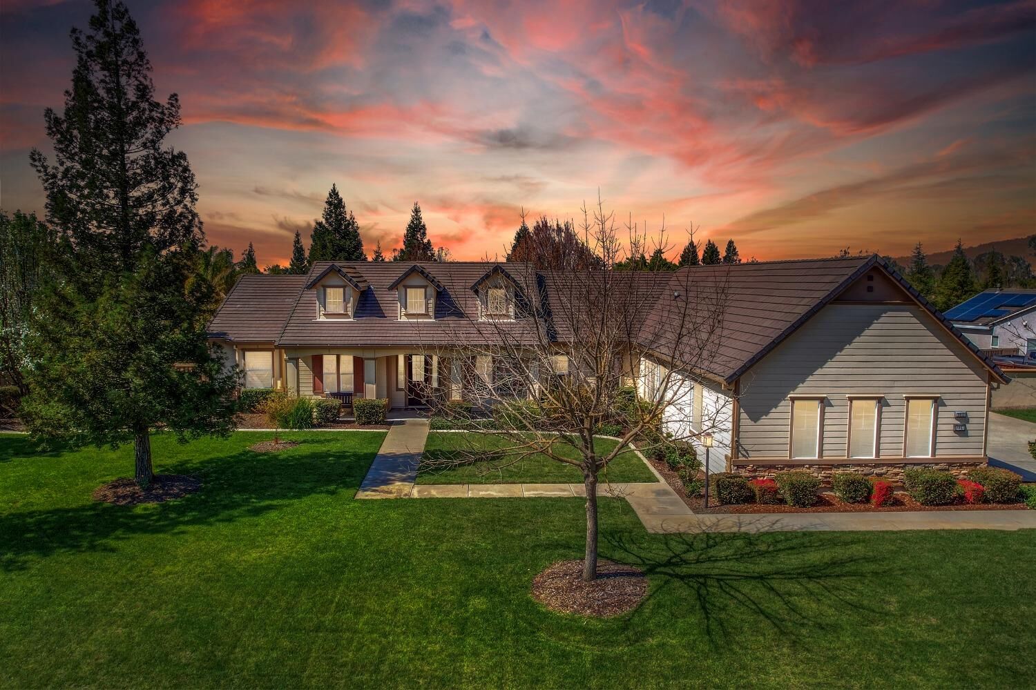 Property Photo: 8060 Stallion Way CA 95830