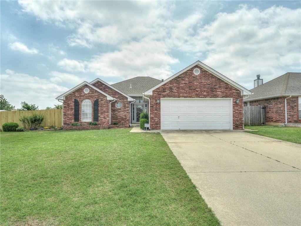 Property Photo: 11516 Brighton Court OK 73130