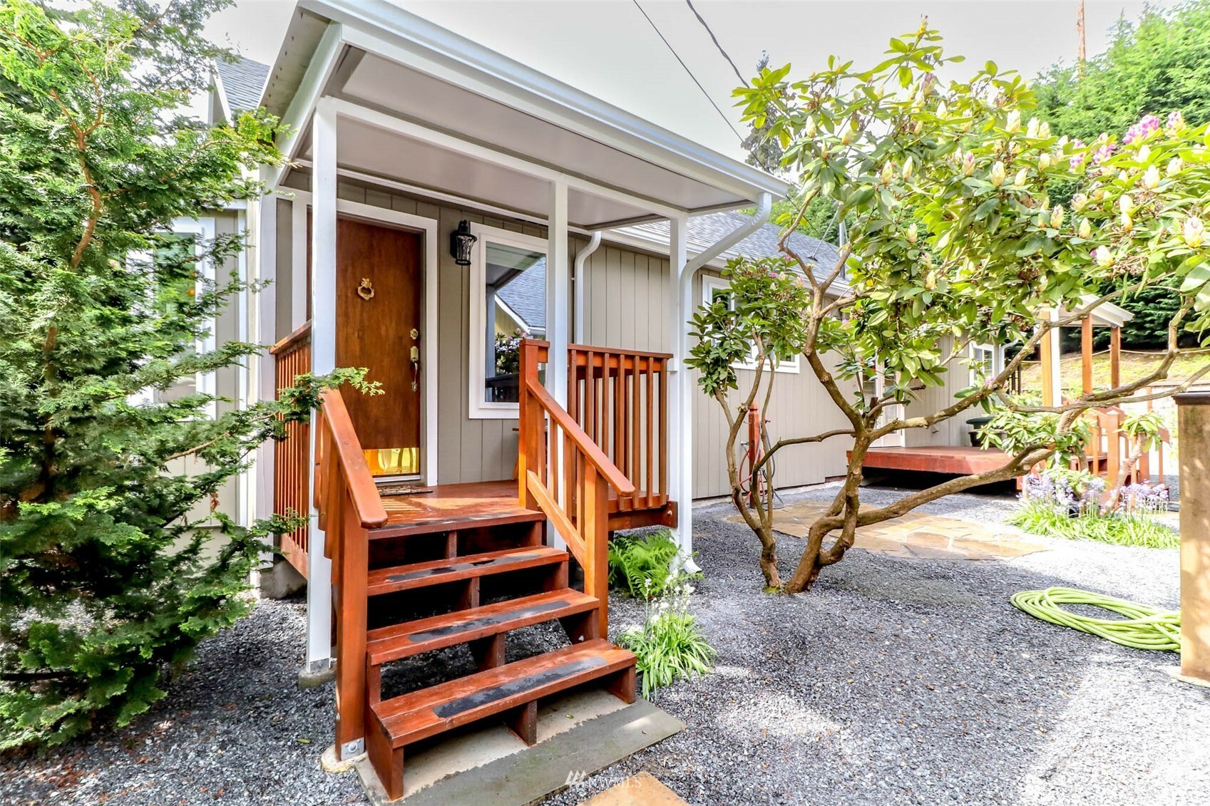 Property Photo: 20265 62nd Avenue NE WA 98028