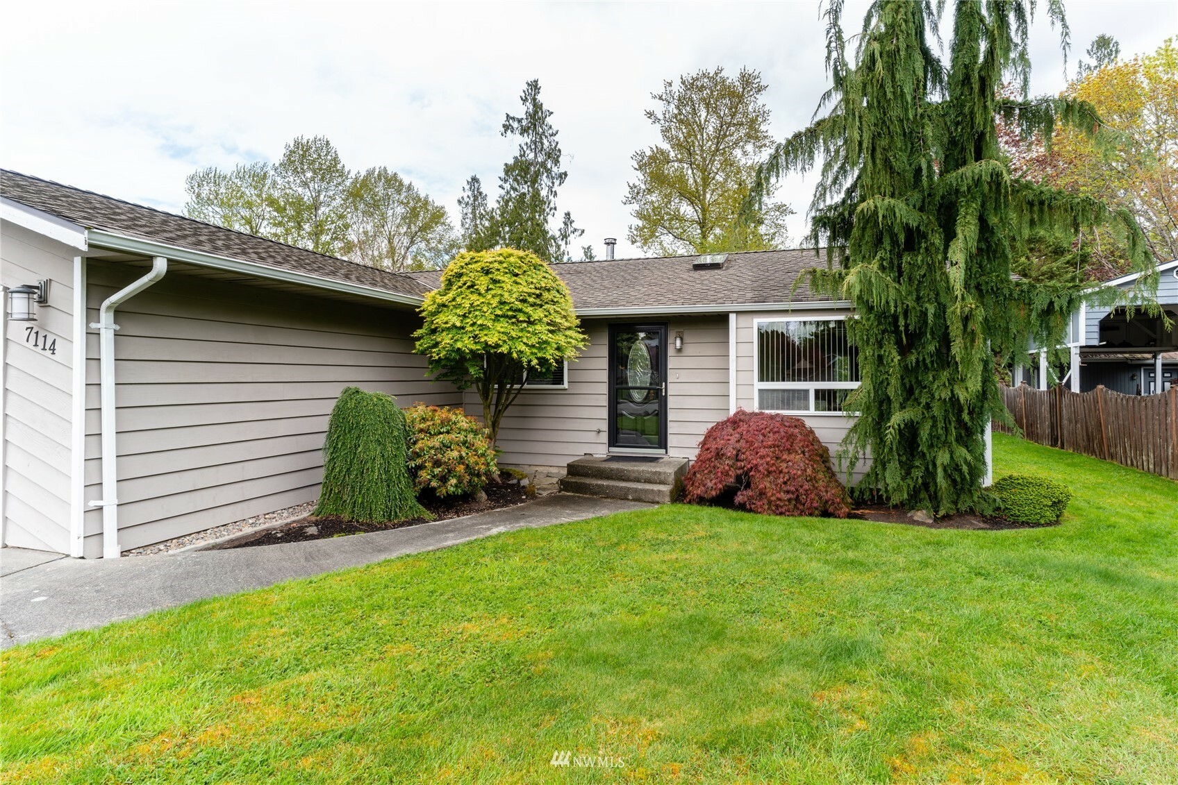 Property Photo:  7114 59th Drive NE  WA 98270 