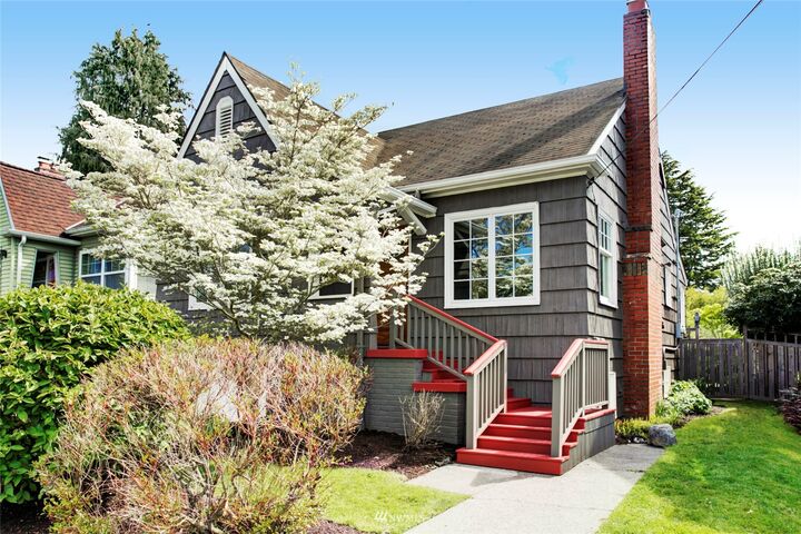 7530 Mary Avenue NW  Seattle WA 98177 photo