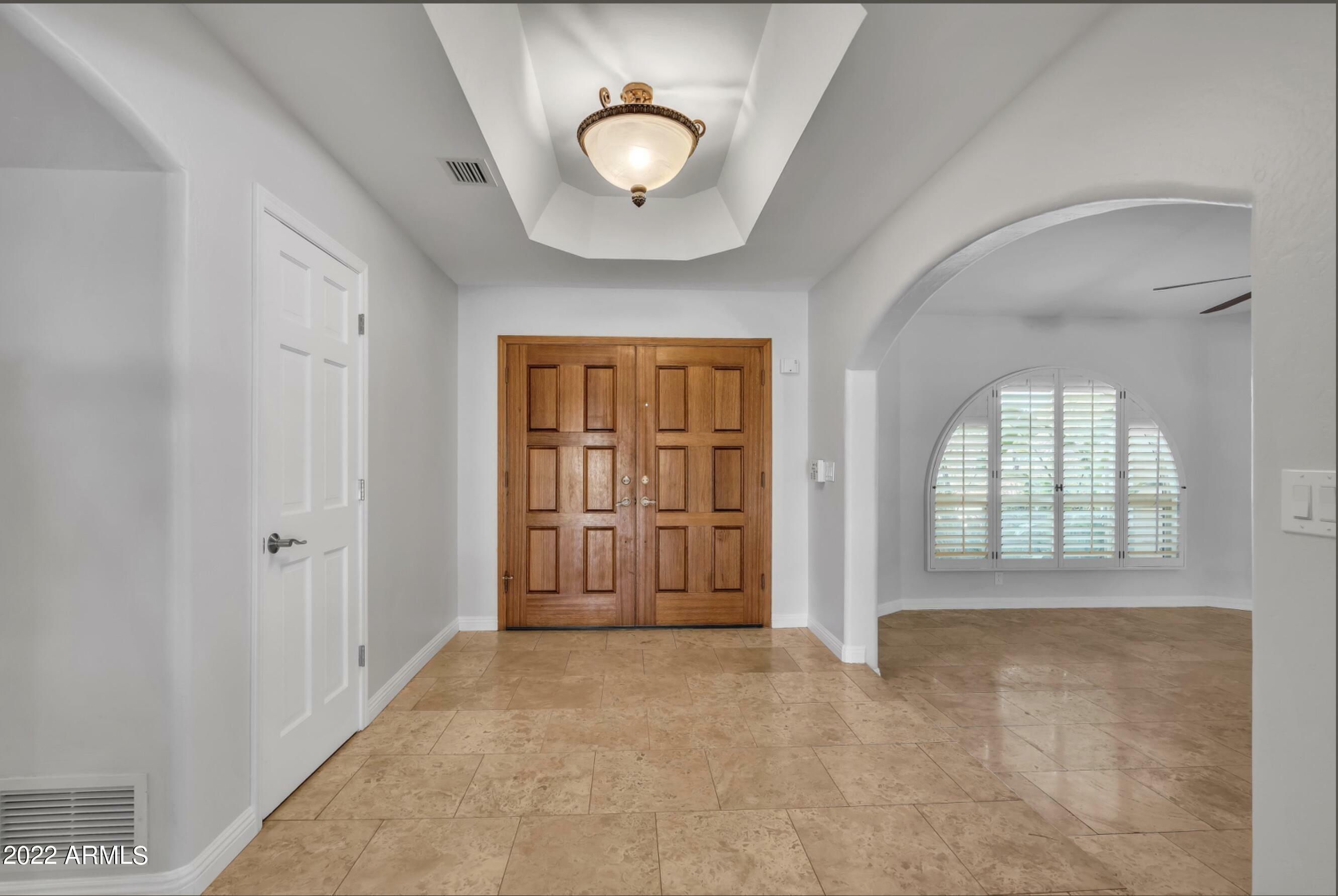 Property Photo: 5458 E Cholla Street AZ 85254