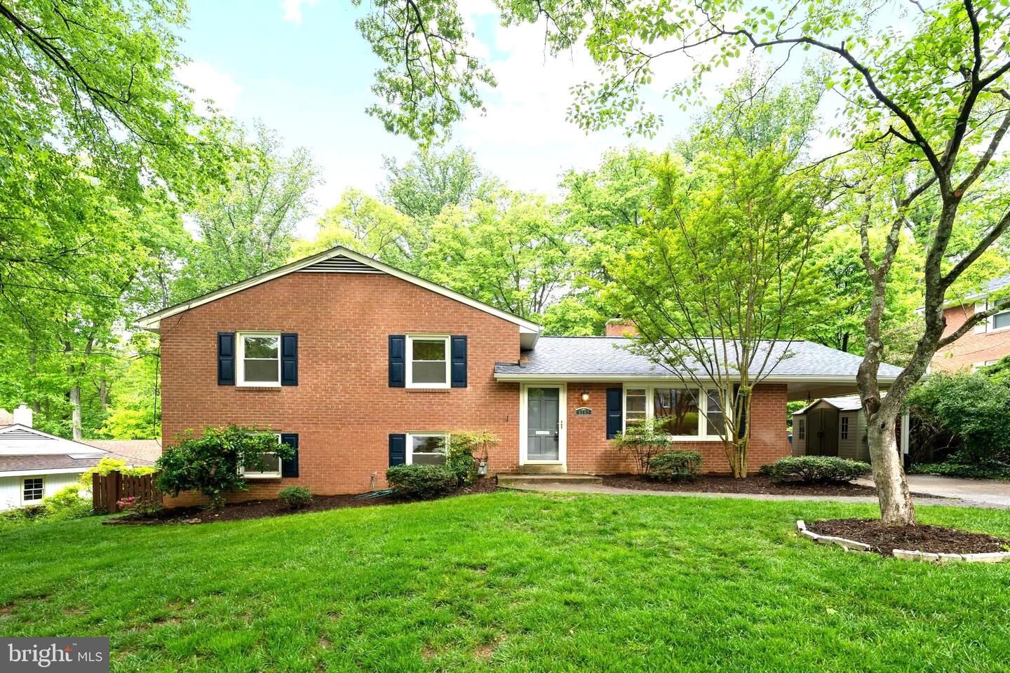 Property Photo:  6707 Harwood Place  VA 22152 