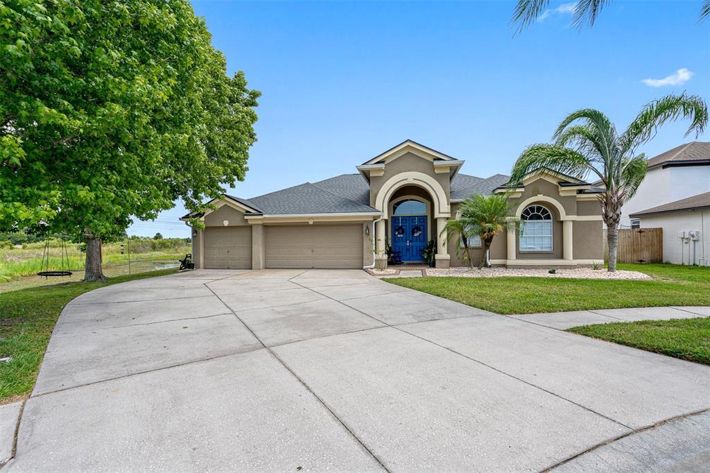 Property Photo:  1934 Pink Guara Court  FL 34655 