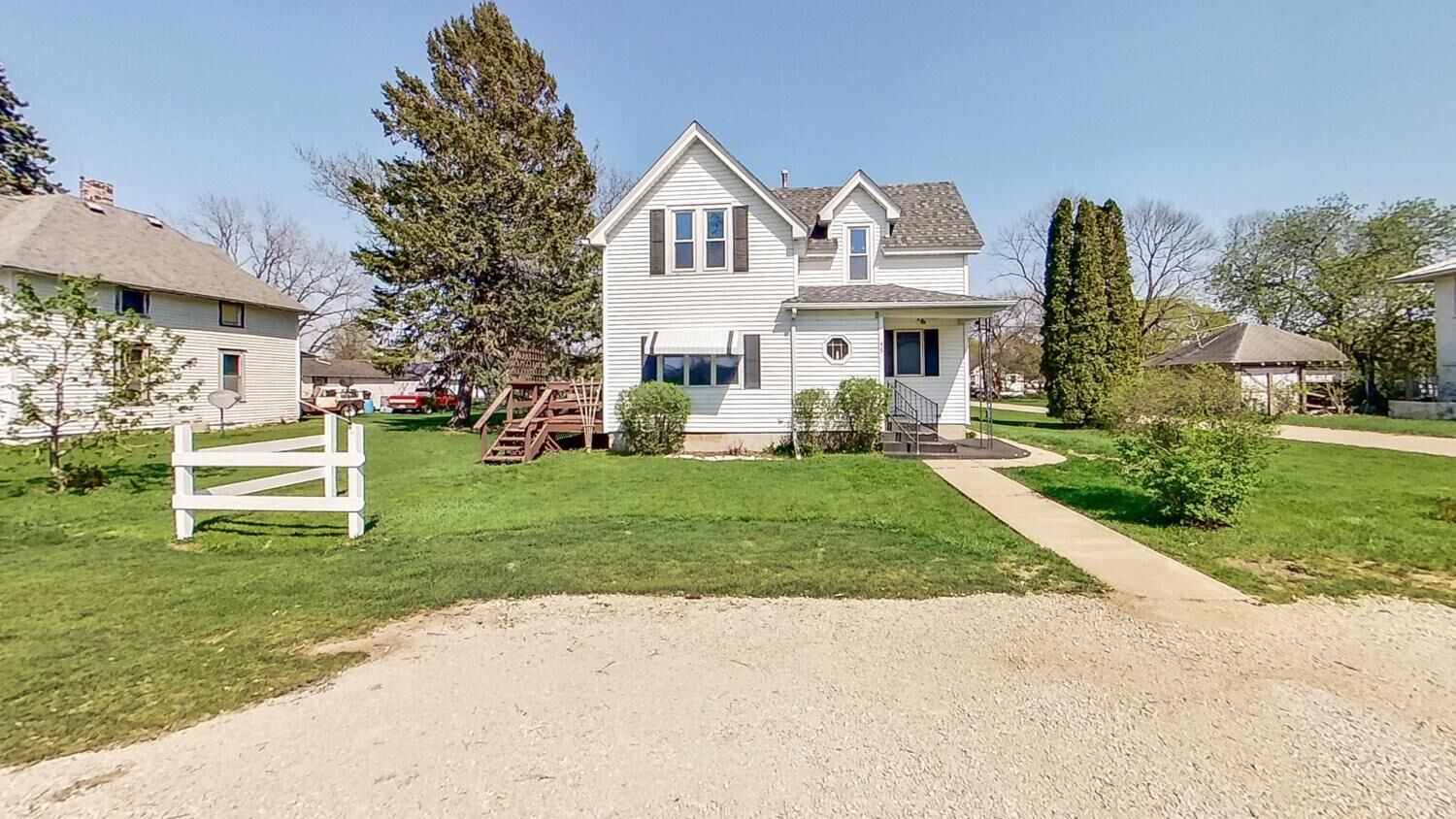 Property Photo:  415 Minnesota Street  MN 55961 