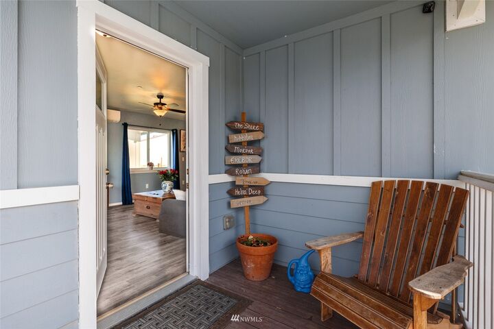 Property Photo:  380 Highline Loop  WA 98922 
