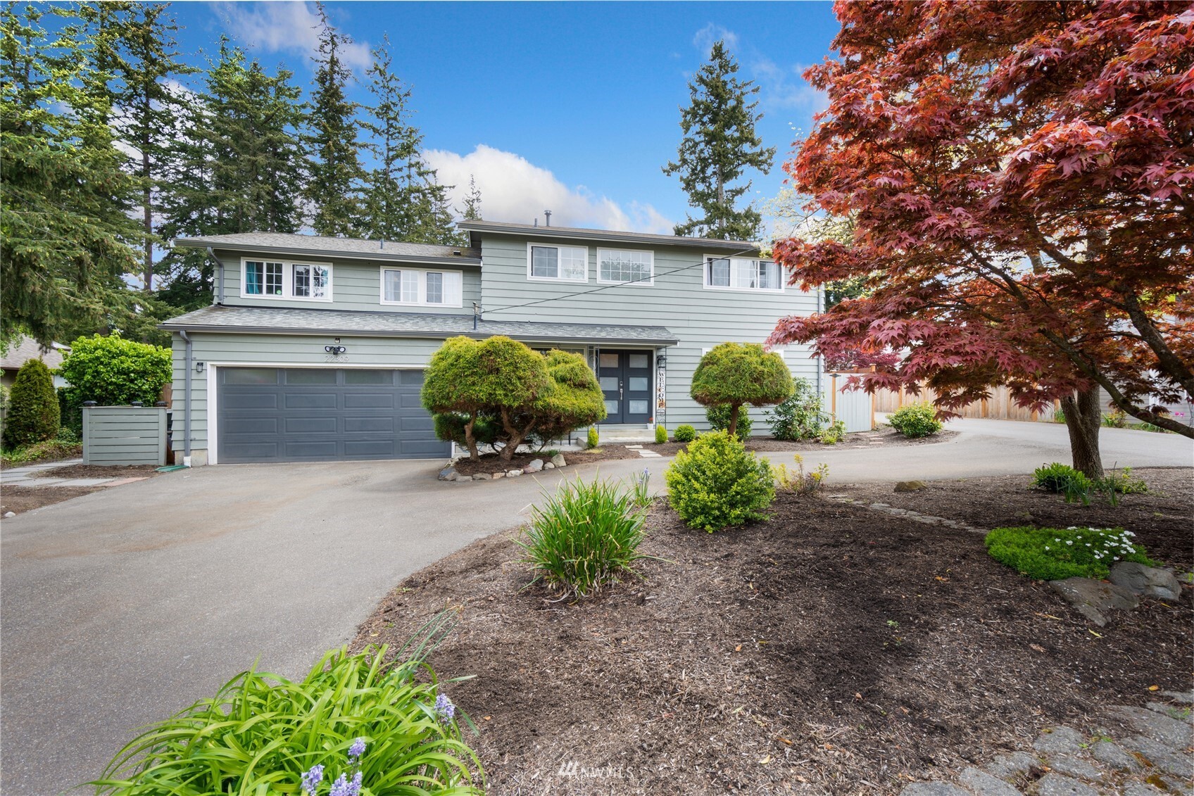 Property Photo: 22309 96th Avenue W WA 98020