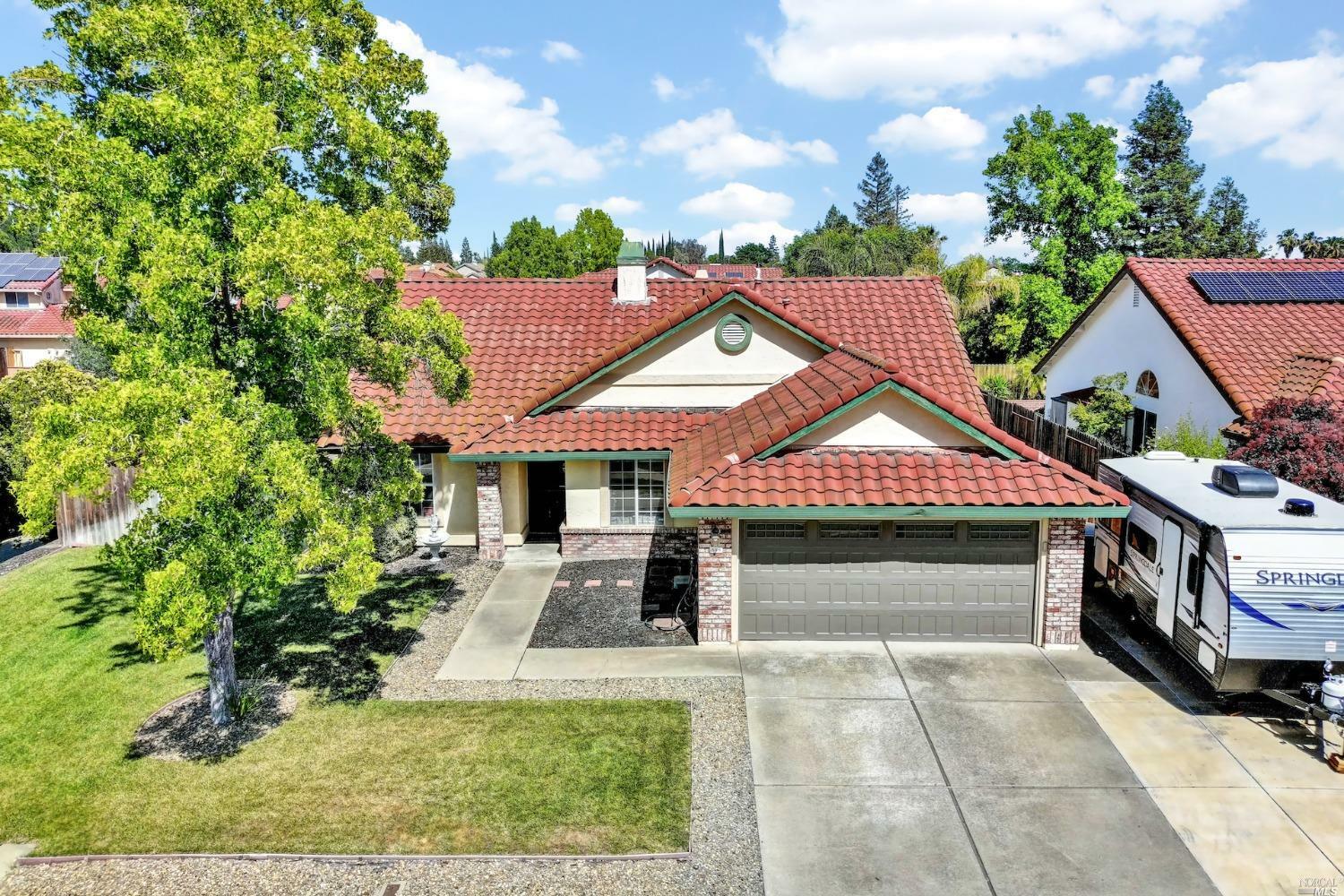 548 Rambleton Drive  Vacaville CA 95688 photo