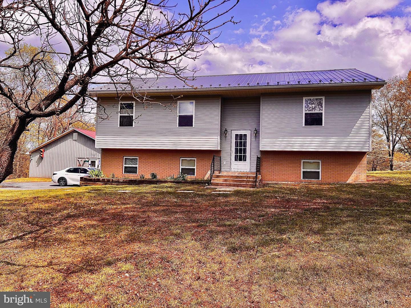 Property Photo:  14017 Round Top Road  MD 21750 