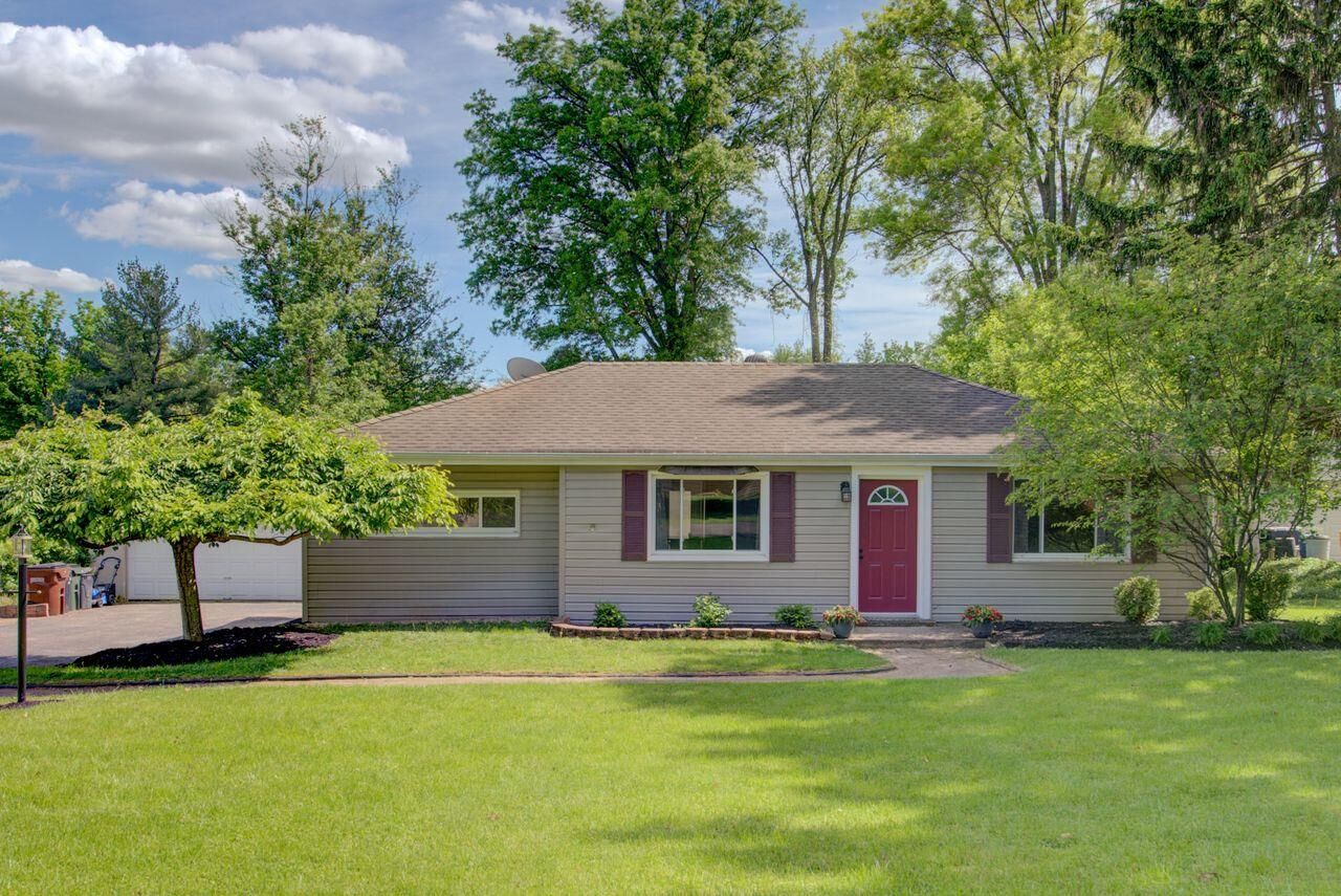 Property Photo:  1039 Sherman Ter  OH 45231 