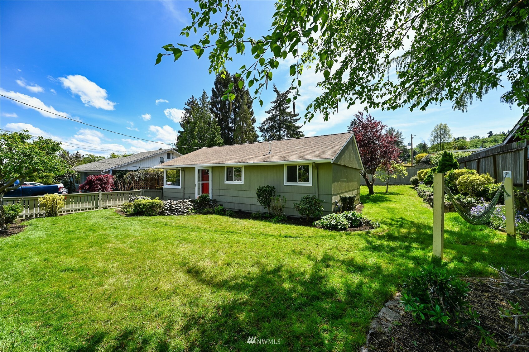 Property Photo:  8019 S 112th Street  WA 98178 