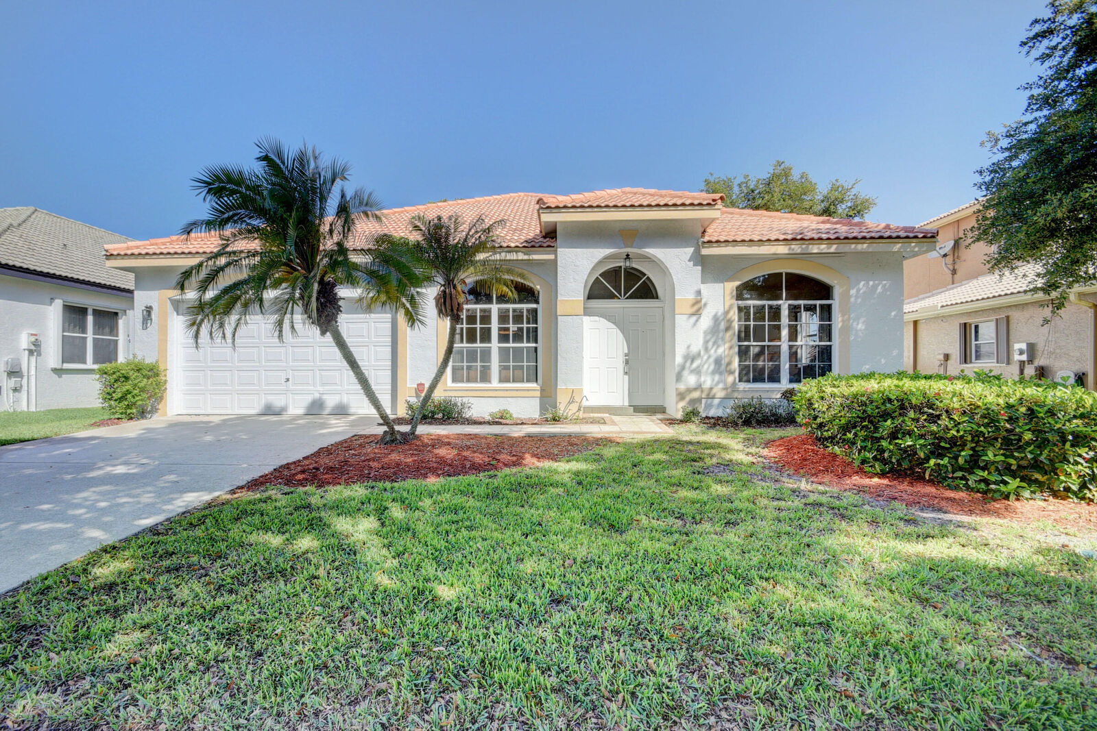Property Photo:  7567 Cedar Hurst Court  FL 33467 