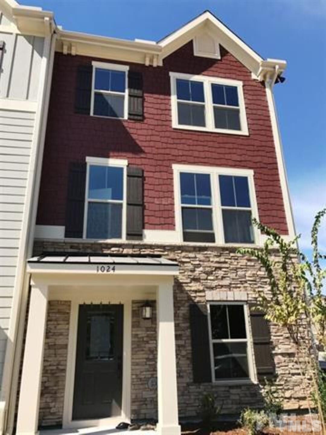 Property Photo: 1024 Brownsmith Drive NC 27502