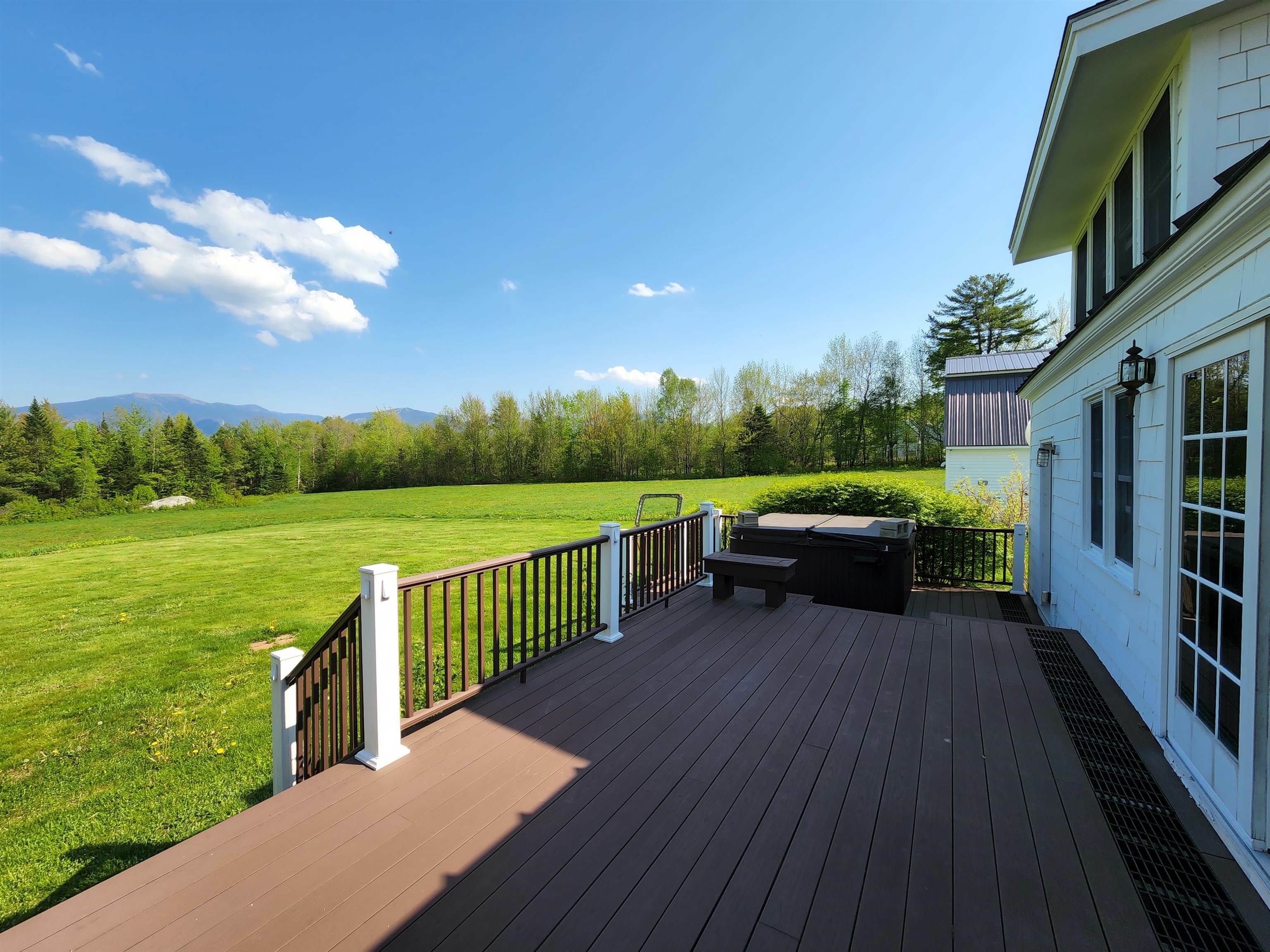 Property Photo:  553 Birches Road  NH 03586 