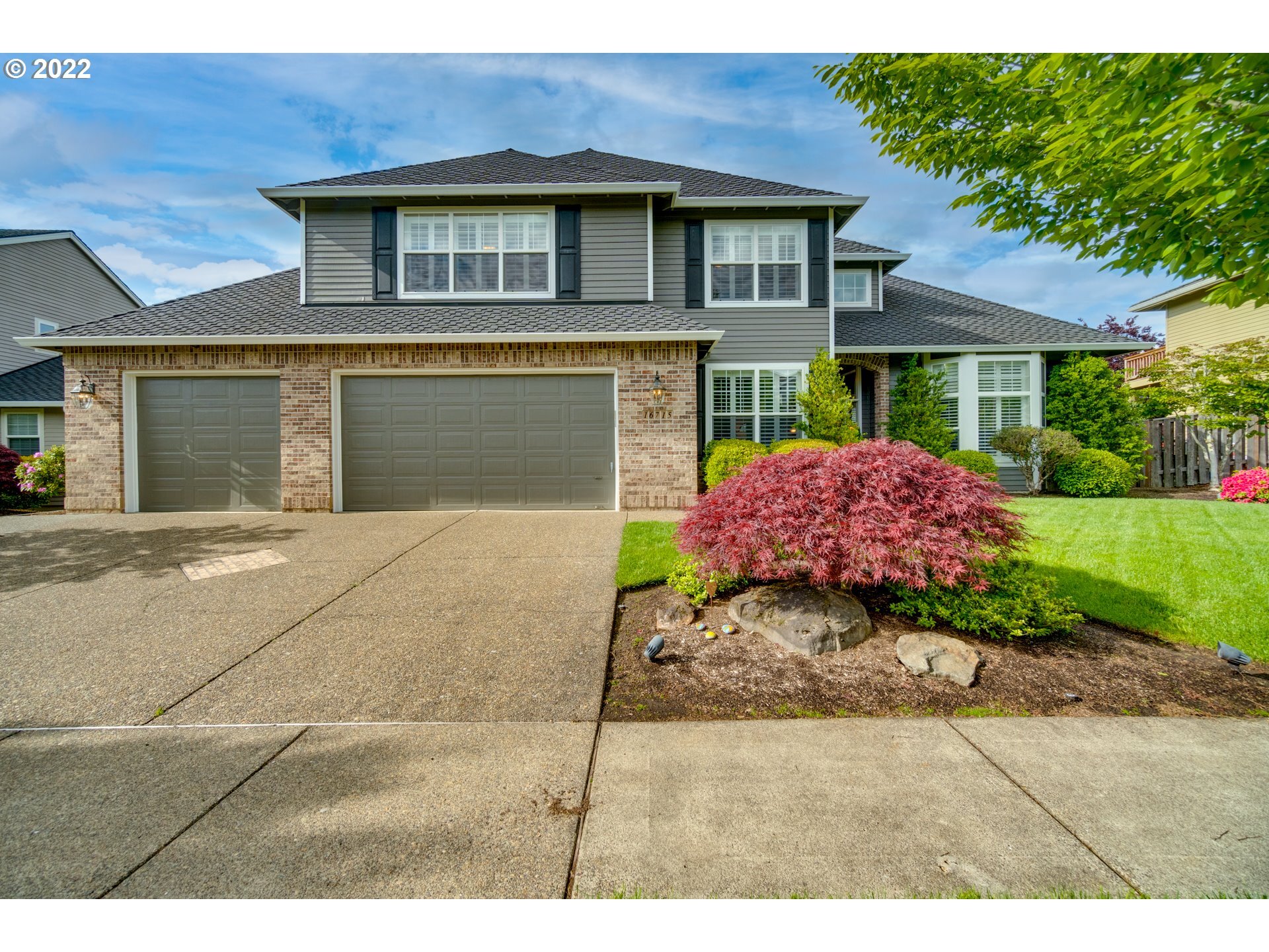 Property Photo: 16715 NW Pebble Beach Way OR 97006