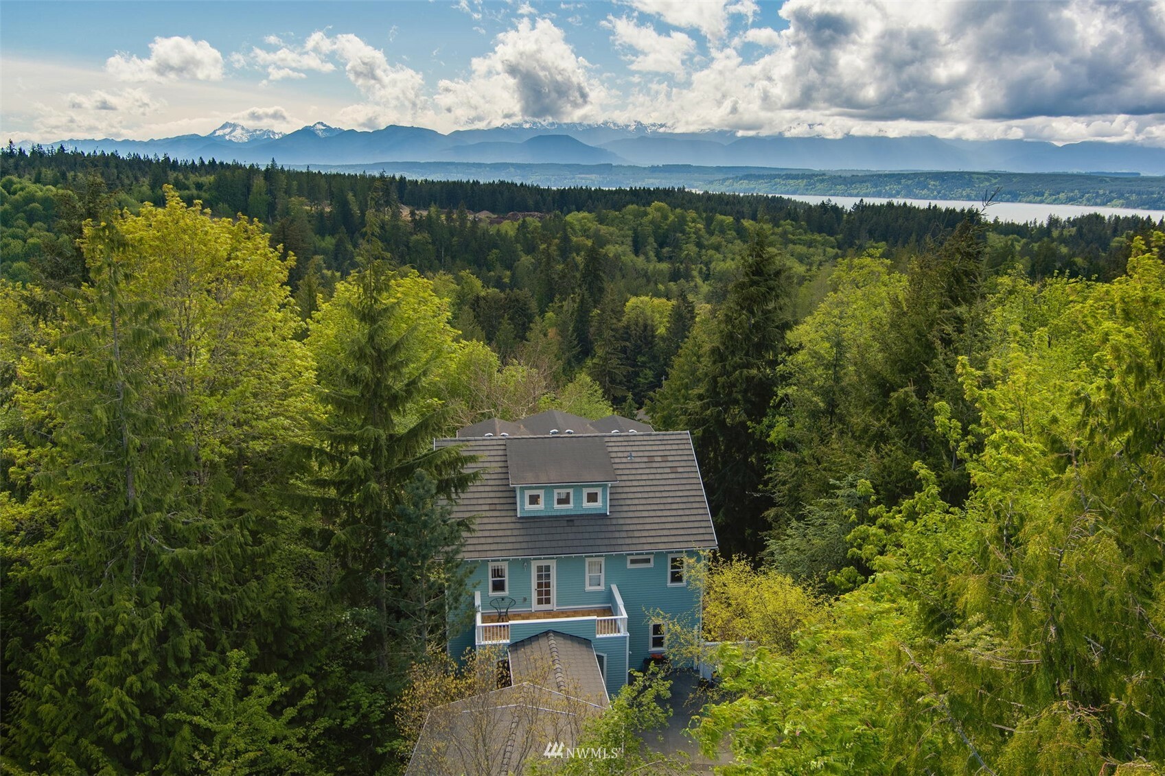Property Photo: 27170 Woodpecker Hill Road NE WA 98370
