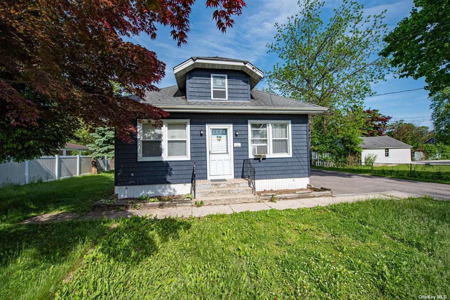 Property Photo:  131 4th Street  NY 11717 