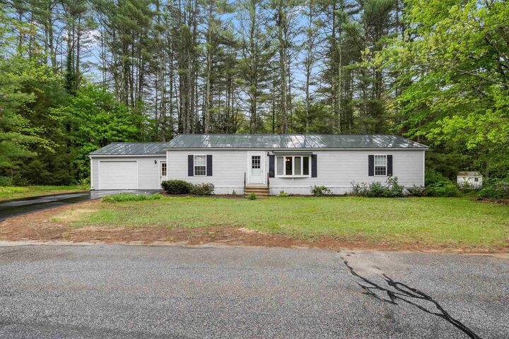 Property Photo: 170 Deer Path Road NH 03229