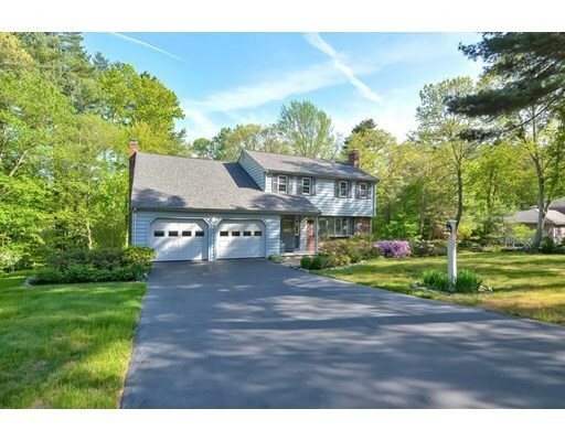 Property Photo:  27 Indian Hill Rd  MA 02052 