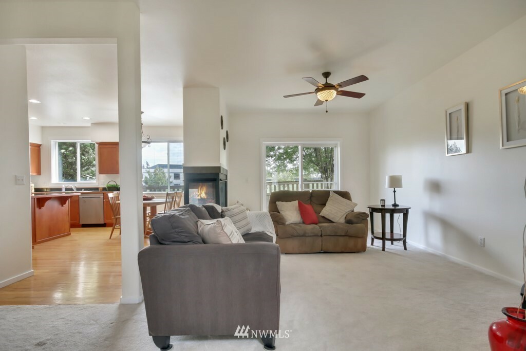 Property Photo:  16526 SE 256th Street A1  WA 98042 