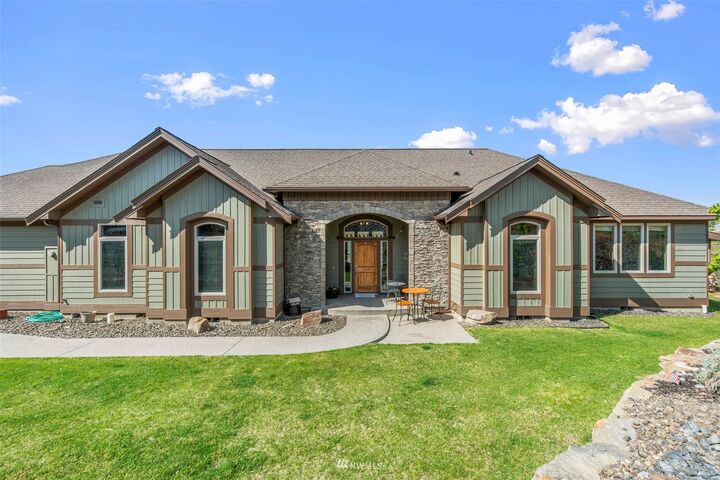 75 W Mountain Brook Lane  Wenatchee WA 98801 photo