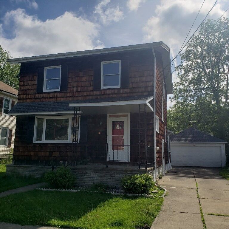Property Photo: 48 Kneeland Ave NY 13905