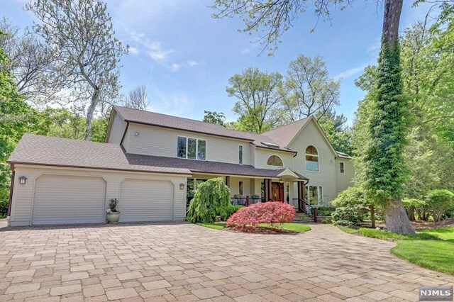 Property Photo: 12 Meadows Lane NJ 07624