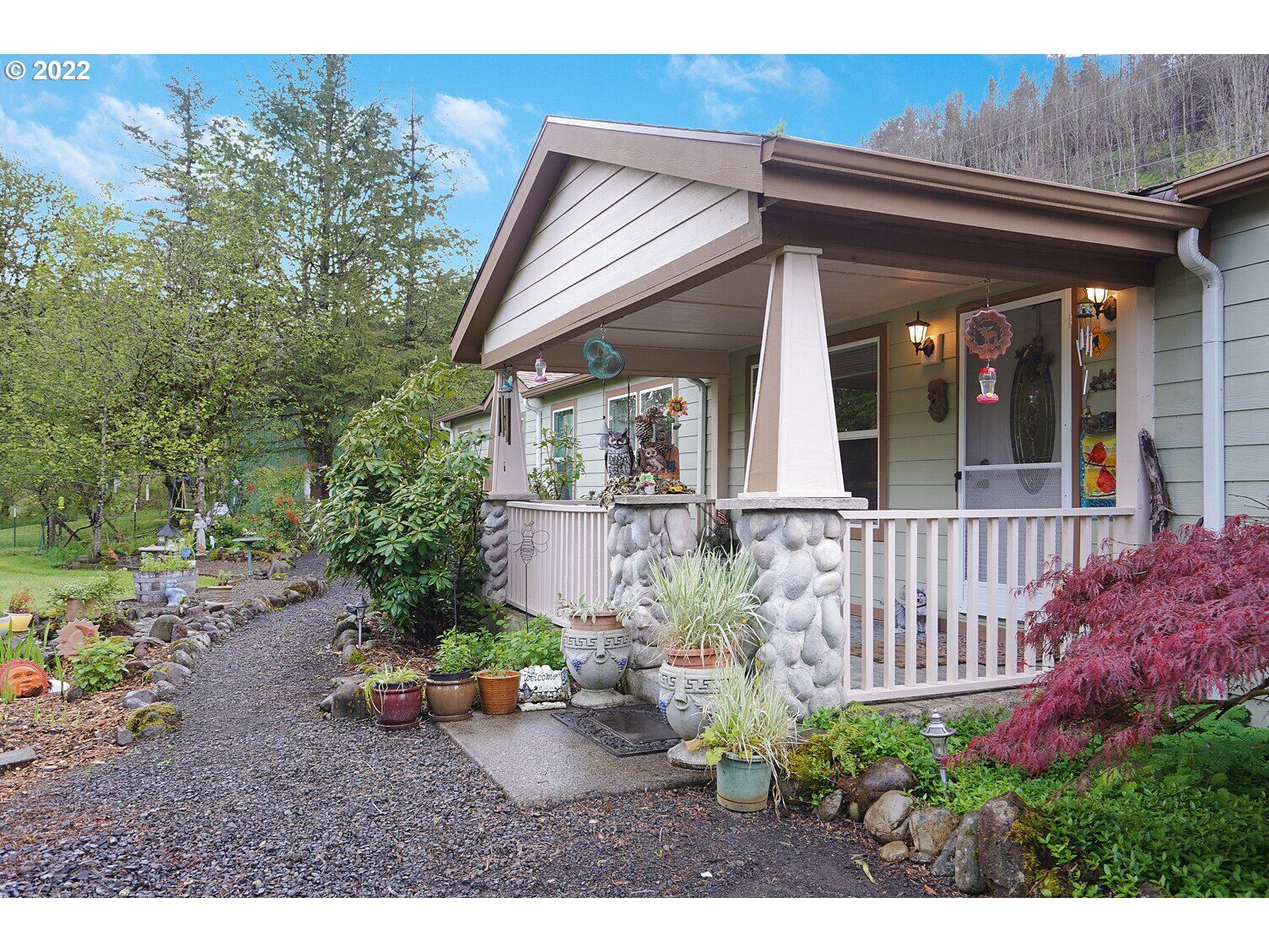 Property Photo:  40176 Ak Ln  OR 97358 