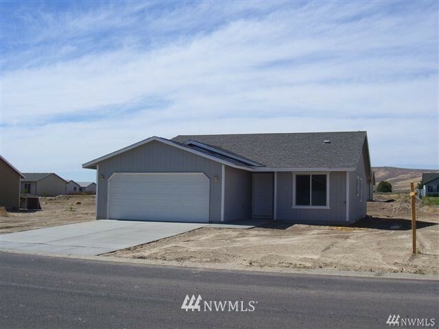 1322 W Polo Ridge  Moses Lake WA 98837 photo