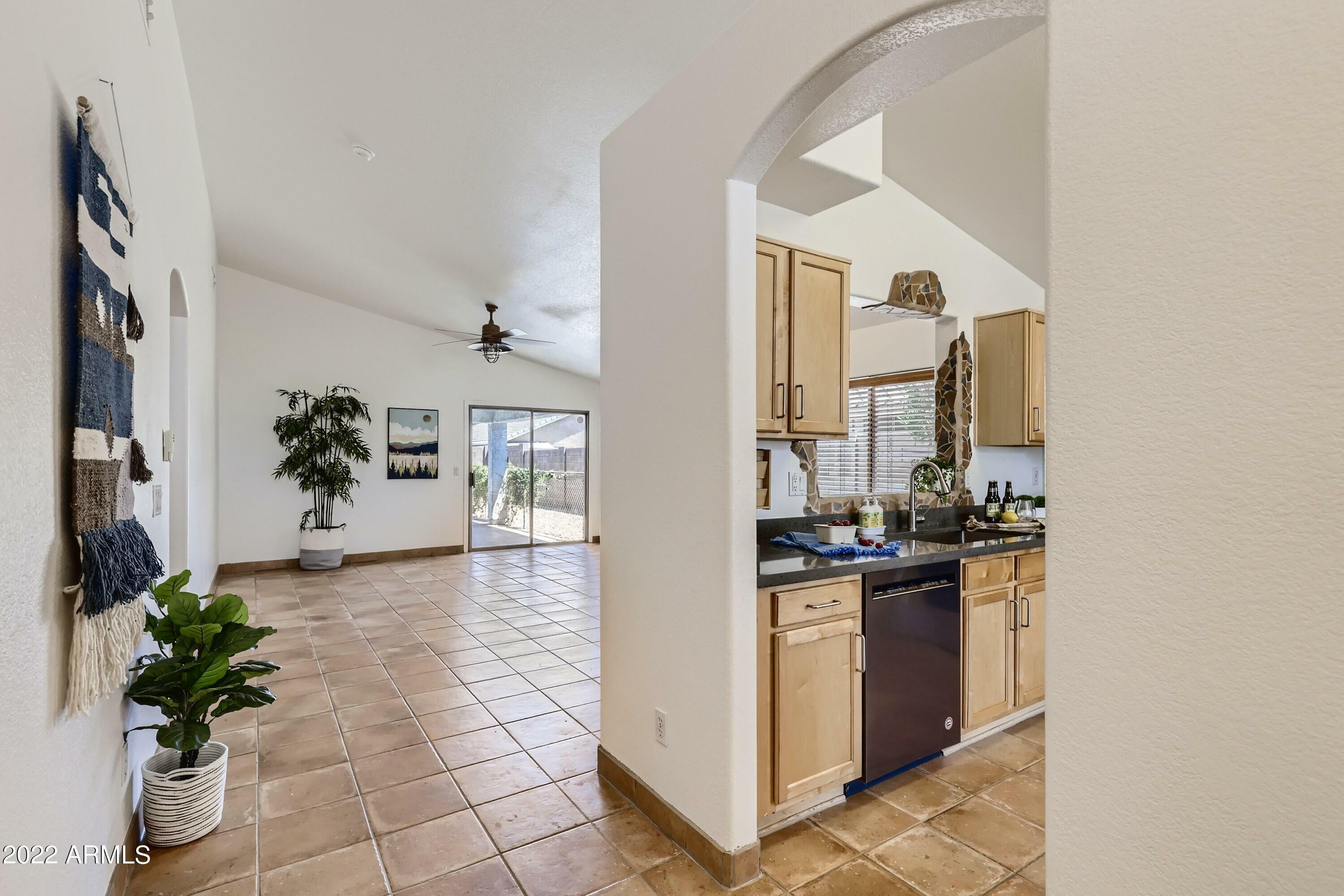 Property Photo:  5770 W Seldon Lane  AZ 85302 