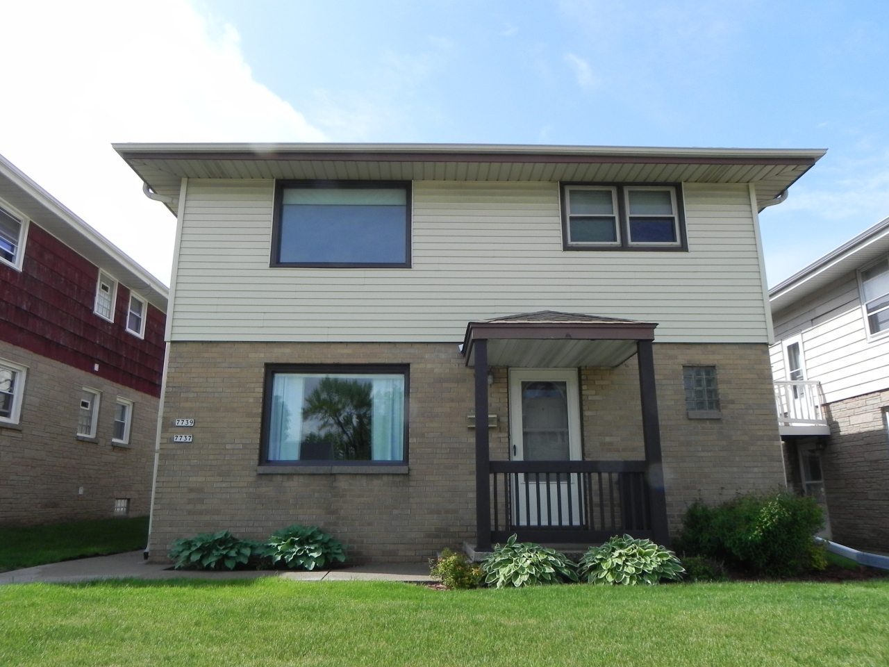 Property Photo:  7737 W Lincoln Ave 7739  WI 53219 