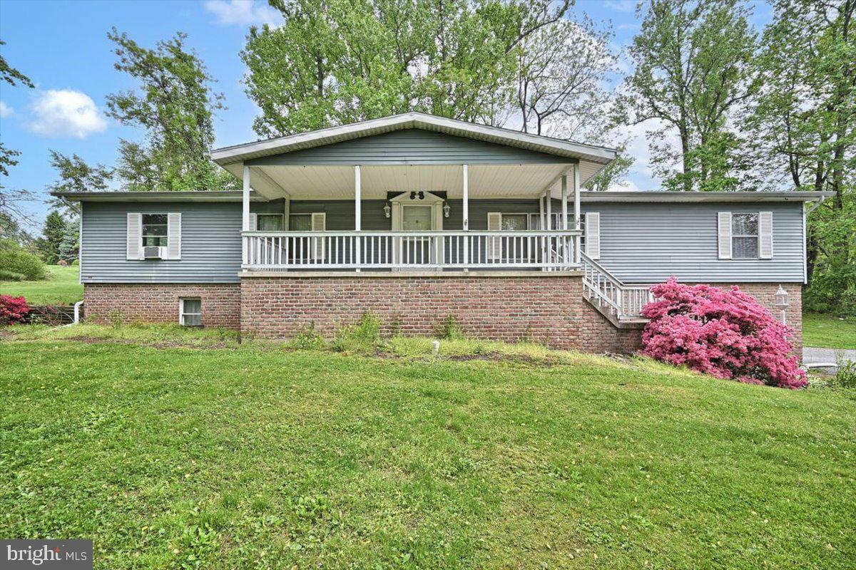 Property Photo: 115 Shady Lane PA 17370