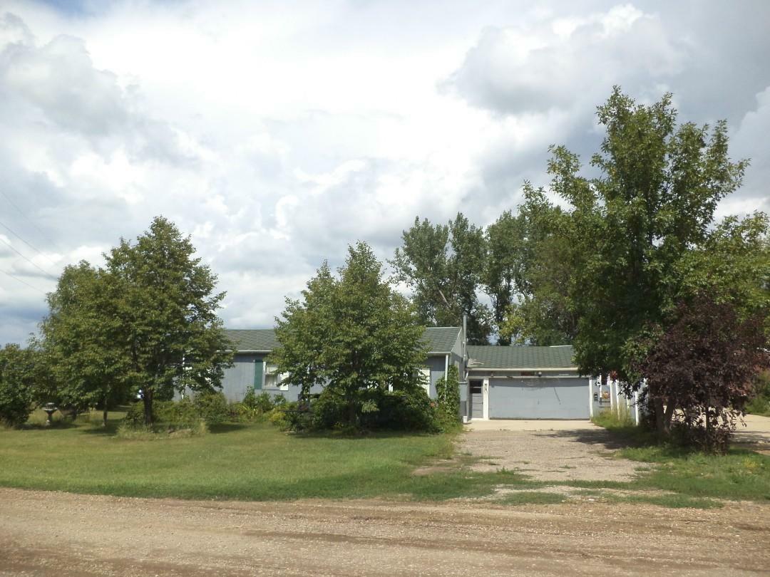 Property Photo:  3350 US-281 Unit 1 SE  ND 58401 