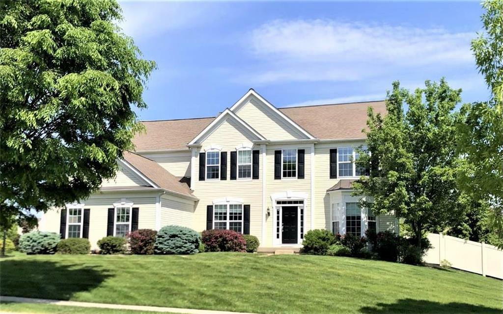 Property Photo: 6543 Trafalgar Drive PA 18062