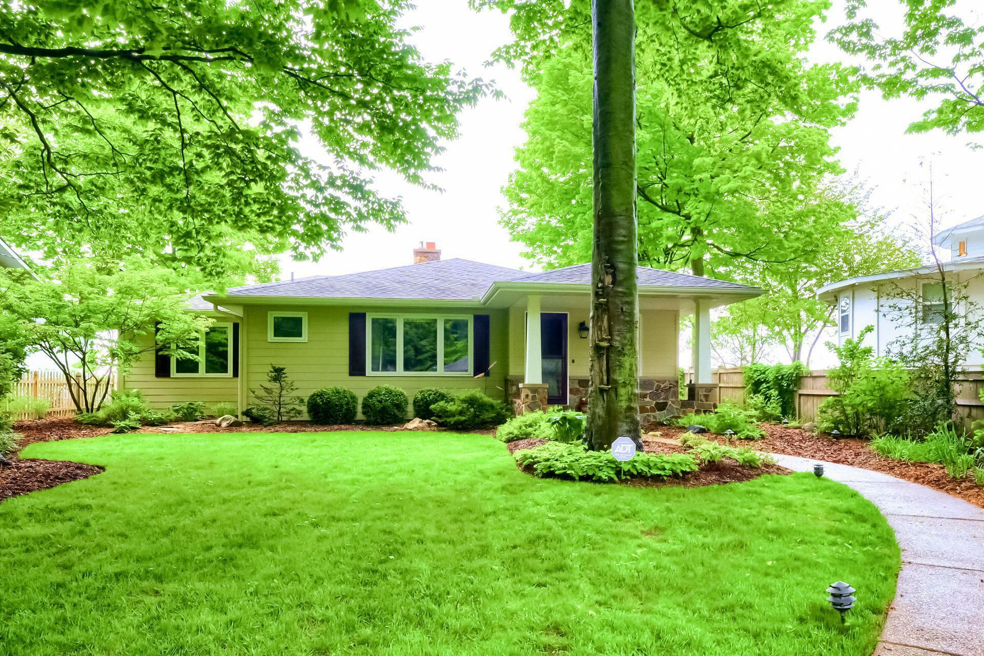 Property Photo:  1188 Cherry Drive  MI 49090 