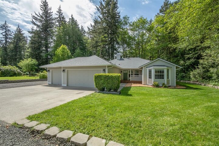 Property Photo:  14280 Silverdale Way NW  WA 98370 