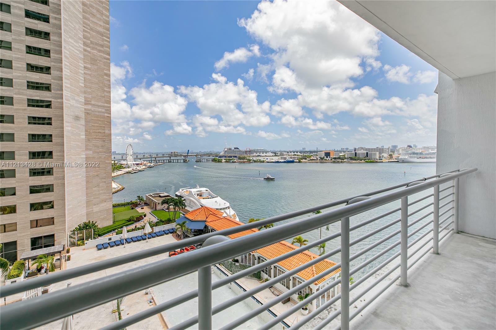 Property Photo:  335 S Biscayne Blvd 1210  FL 33131 