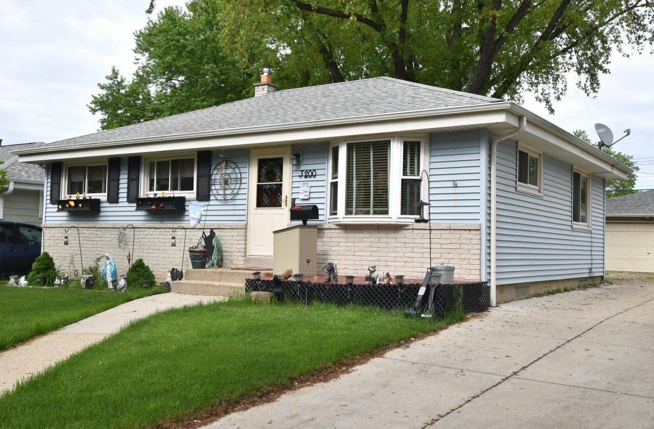 Property Photo:  3200 S 99th St  WI 53227 