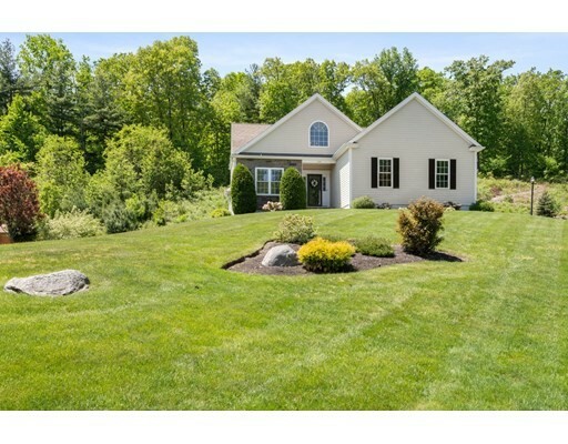 Property Photo: 164 Nicholas Dr MA 01523
