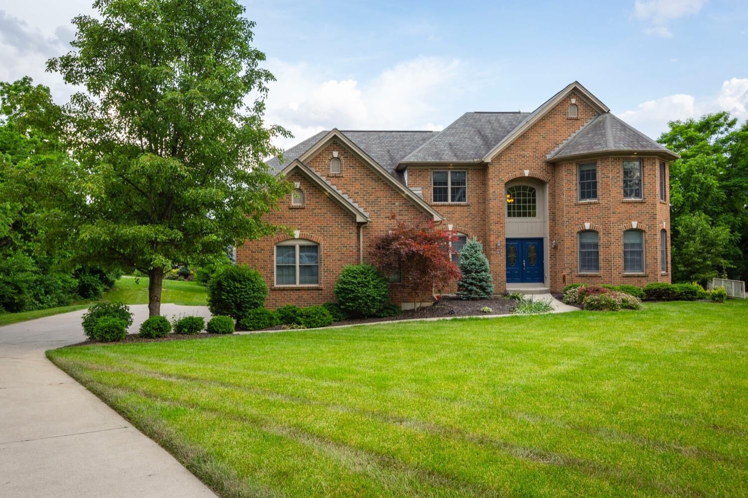 Property Photo: 181 Wyoming Woods Ln OH 45215