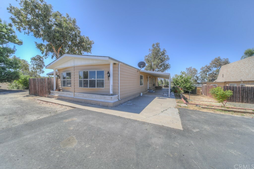 Property Photo:  42381 De Portola Road  CA 92592 