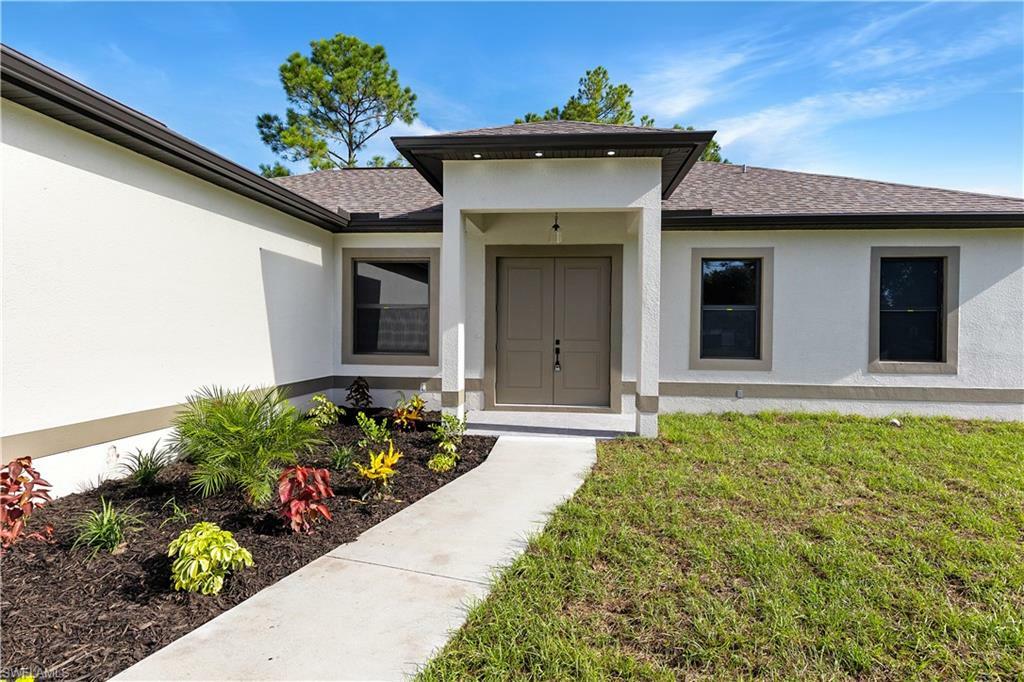 Property Photo:  3206 18th St W  FL 33971 