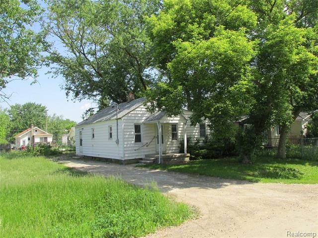 3198 Whitney Avenue  Flint Twp MI 48532 photo